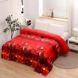 Karácsonyi takaró 200×230 cm – piros arany színű díszes mintával KMT200X230