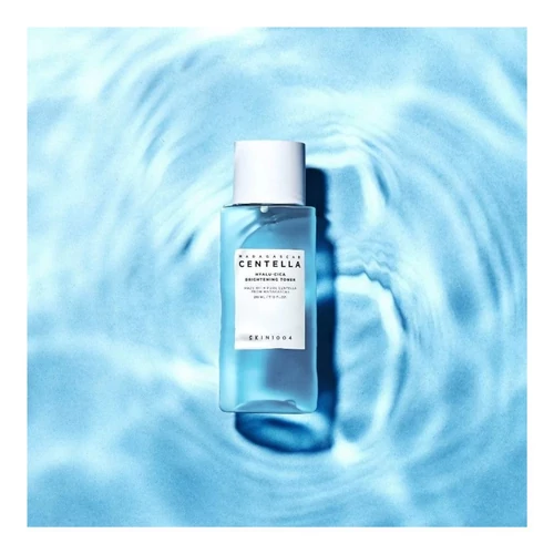 SKIN1004 Madagascar Centella Hyalu-Cica öregedésgátló és hámlasztó tonik 210ml 8809576260700